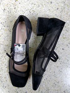 NEW📢 ZARA - Black Mesh Mary Janes Heels🎁