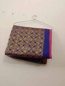 Pink And Blue Pattern Saree For Women&#39;s