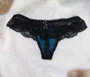 Black Lace Thong 🖤
