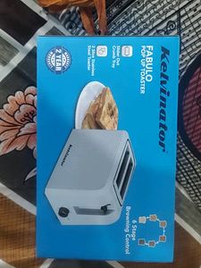 Kelvinator Fabulo Pop Up Toaster