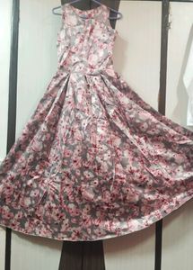 Sleeveless Gown With Jacket