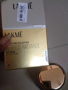 LAKME PERFECT RADIANCE DAY CREAM