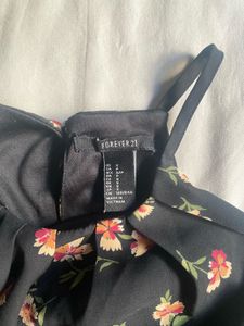 Floral Top Forever 21 Size S