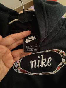Nike embroided Floral Logo Hoodie