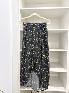 H&amp;M Floral Skirt