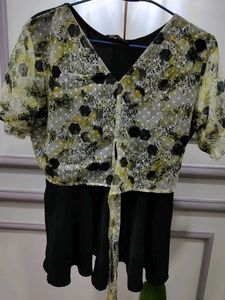 Printed V-Neck Top