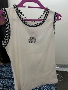 Cute White Sleeveless Top
