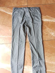 Men&#39;s Grey Pants