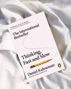 Thinking  fast and slow