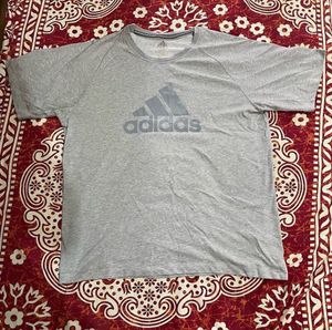 mid 2000 Adidas Grey T-Shirt