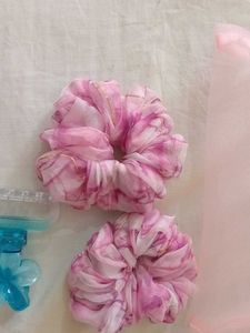 Chic Scrunchies &amp; Pouch Set