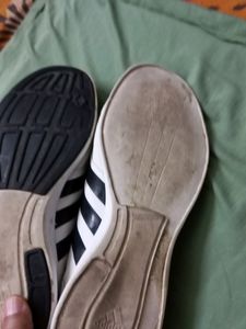 ORIGINAL ADIDAS UK 10 SIZE GOOD CONDITION
