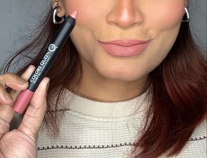 Colors Queen Lipstick Crayon - Nude Bomb