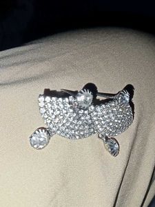 Sparkling Rhinestone Brooch