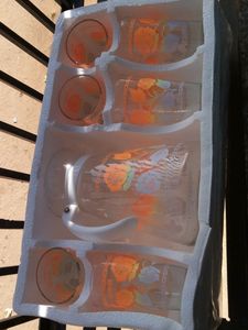 CrockeryLemon Set One Jag And 7 Glass