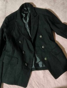 Elegant Black Double-Breasted Blazer
