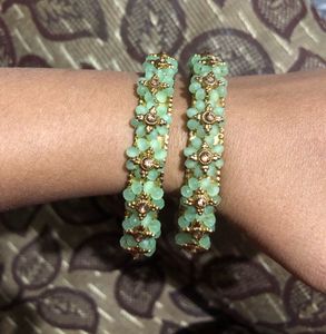 Green Stone Bangle Set