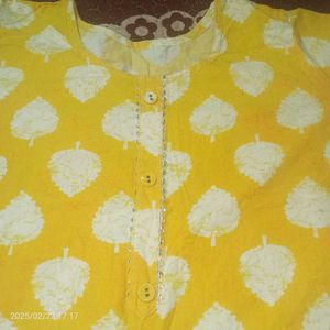 Yellow Top