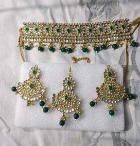 BEAUTIFUL JWELLERY SET 💚