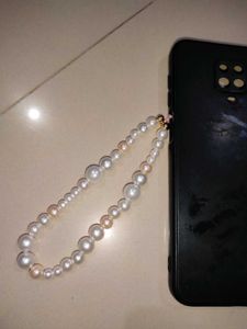 Pearl Phone Charm - Elegant Accessory