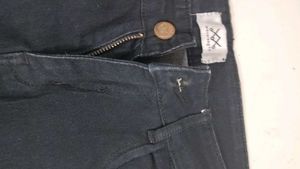 Black Jeans Regular Fit Size 28