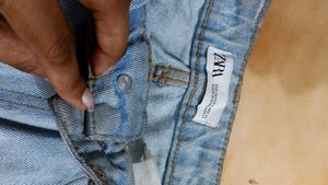 Zara Light Wash Denim Jeans