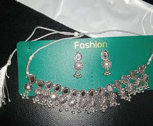Fashionable Necklace Set (oxide)