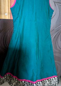 Embroidered Teal Ethnic Kurti