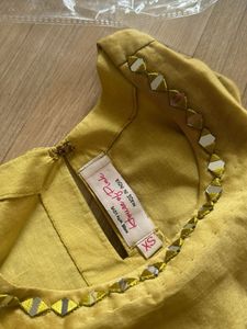 Elegant Embellished Mirror Kurta Set