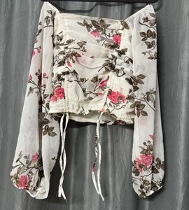 Floral Ruched Crop Top with Puff Sleeves