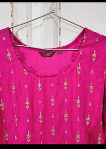 Elegant Pink Kurta Set