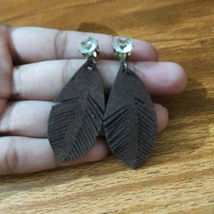 Brown Leaf Style Earing