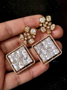 Priya Ad Necklace