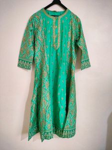 🌟 Elegant Green Kurti – Like New! 🌟