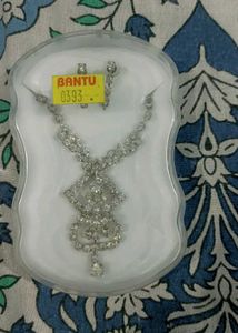 Women&#39;s Jewellery