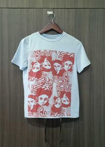Graphic tshirt