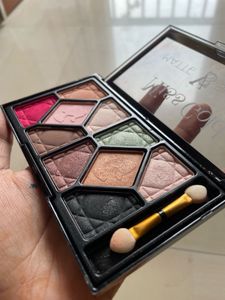 Miss Color Eyeshadow Palette