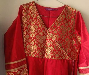 Rangriti Red &amp; Gold Anarkali Kurta (S)