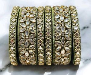 Elegant Kundan Bangles Set