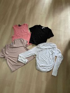 H&amp;M Fitted Tee - Size S