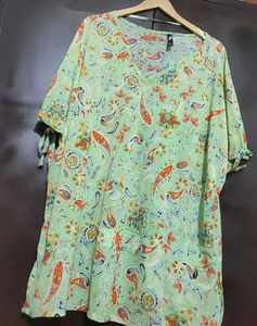 Fluorecent Green🟢 Print Top For 50 Bust