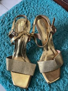 Gold Corsica Flats