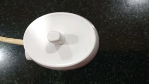 Oral B electric toothbrush wireless charger.