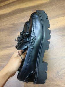 H&amp;M Chunky Black Loafers