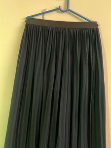 Zara Pleated Midi Skirt