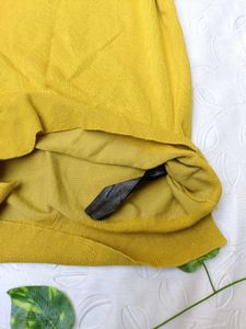 Zara Knit Pullover 💛