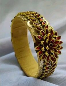(Diwali Offer)...combo 550 Trending Bracelet Bangl