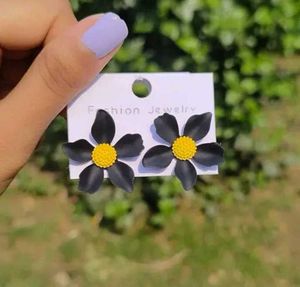 Pink Flower Power Earrings