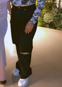 Ripped Black Jeans