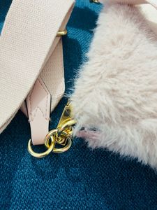 VS teddy sling bag